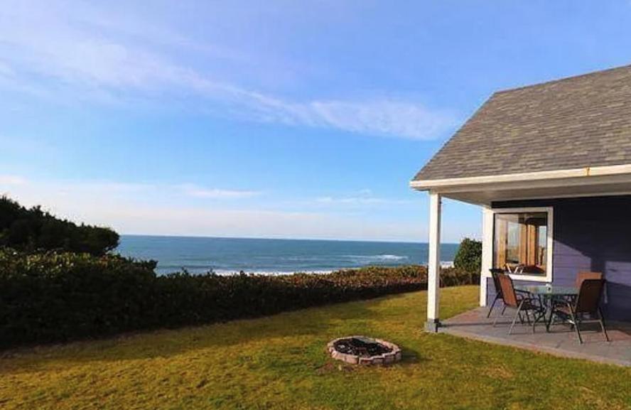 Coastal Serenity Lincoln City Exterior photo